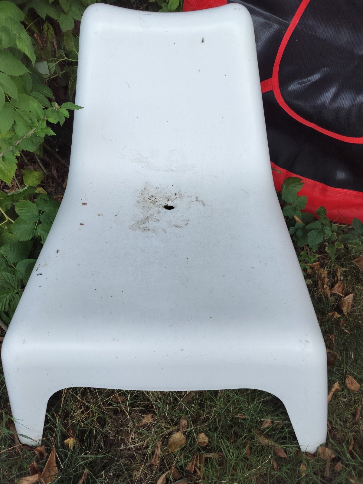 gratis plastic grote stoel voor tuin, Tuin en Terras, Ligbedden, Ophalen, Plastic