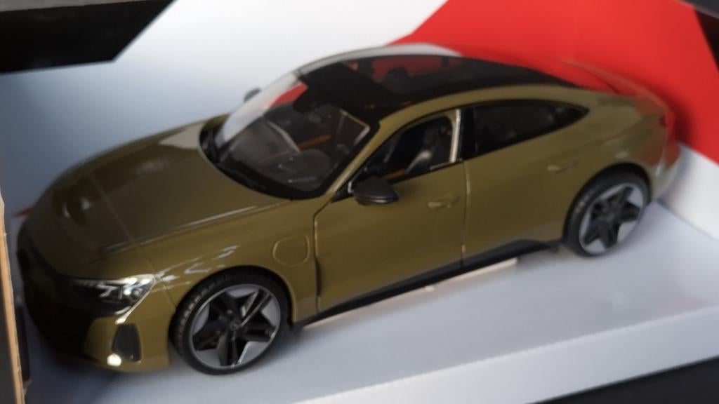 Audi E Tron GT 1:18 Bburago Burago Pol, Overige merken, Auto, Verzenden, .