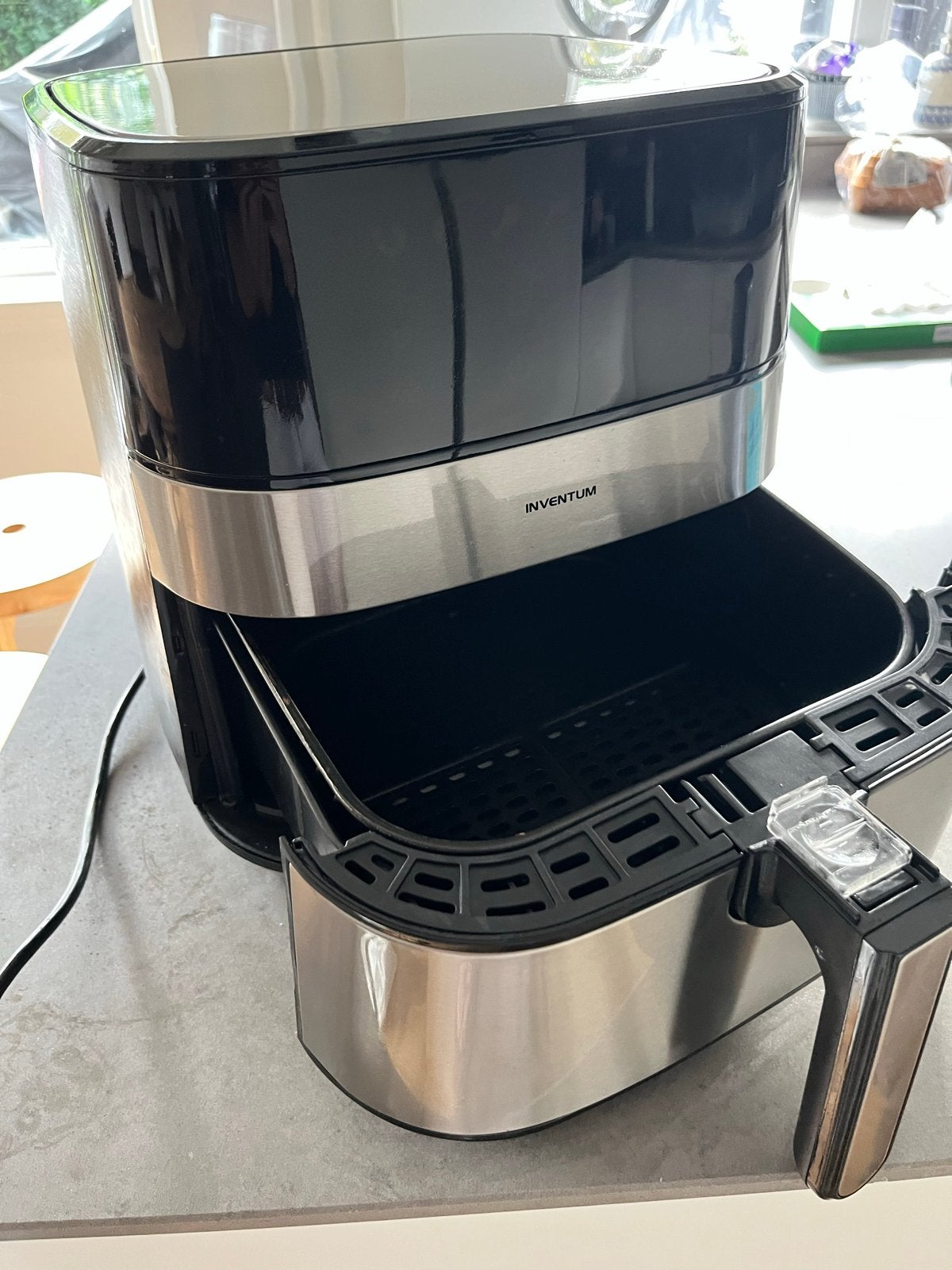 Foto 5 van Inventum GF500HLD Airfryer XL - 5L - Zilver/Zwart
