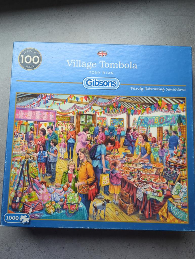 Gibsons Village Tombola 1000 stukjes legpuzzel, Ophalen of Verzenden, 500 t/m 1500 stukjes, Zo goed als nieuw, Legpuzzel
