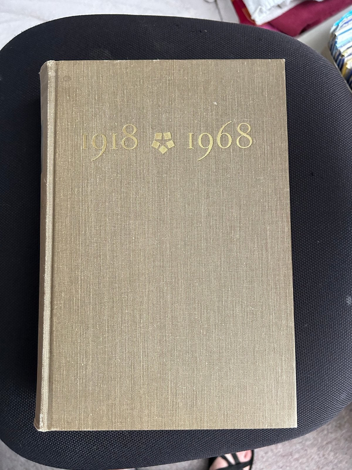 Hoogovens IJmuiden 1918-1968 - Jubileumboek, Ophalen, 20e eeuw of later, Zo goed als nieuw