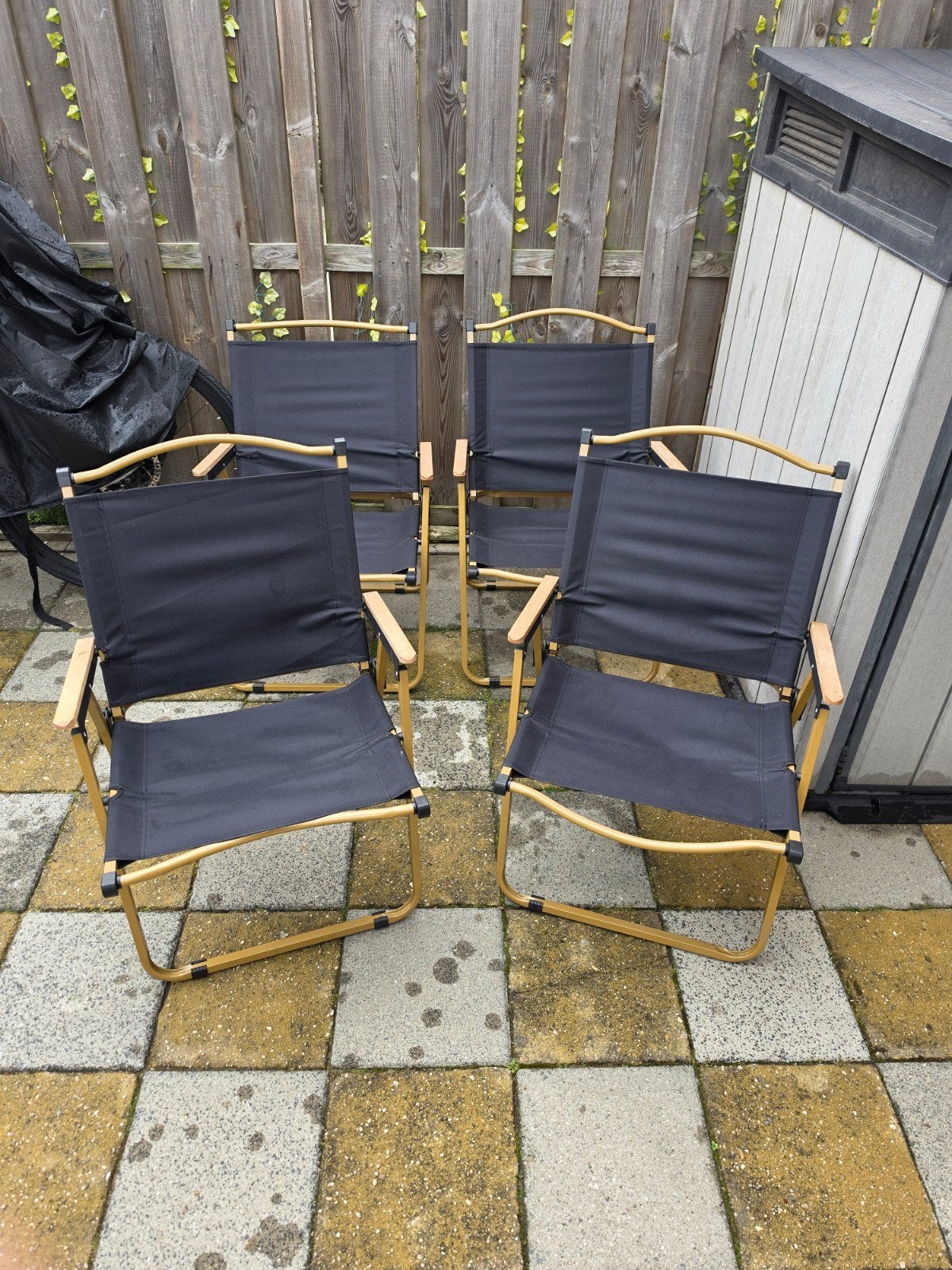 4x Opvouwbare Campingstoelen - Zwart met Houtlook, Caravans en Kamperen, Ophalen, Gebruikt, Campingstoel