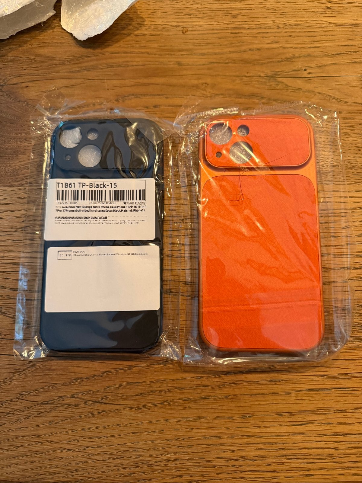 Iphone hoesjes voor iPhone 15  pro- Zwart en Oranje, Ophalen of Verzenden, Nieuw
