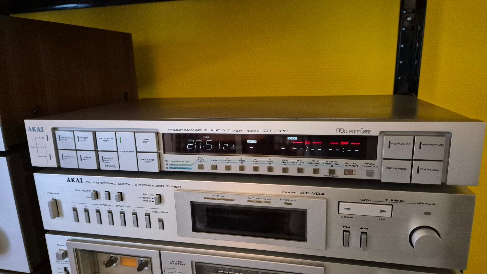 AKAI DT-320 timer, Ophalen of Verzenden, Gebruikt, Akai