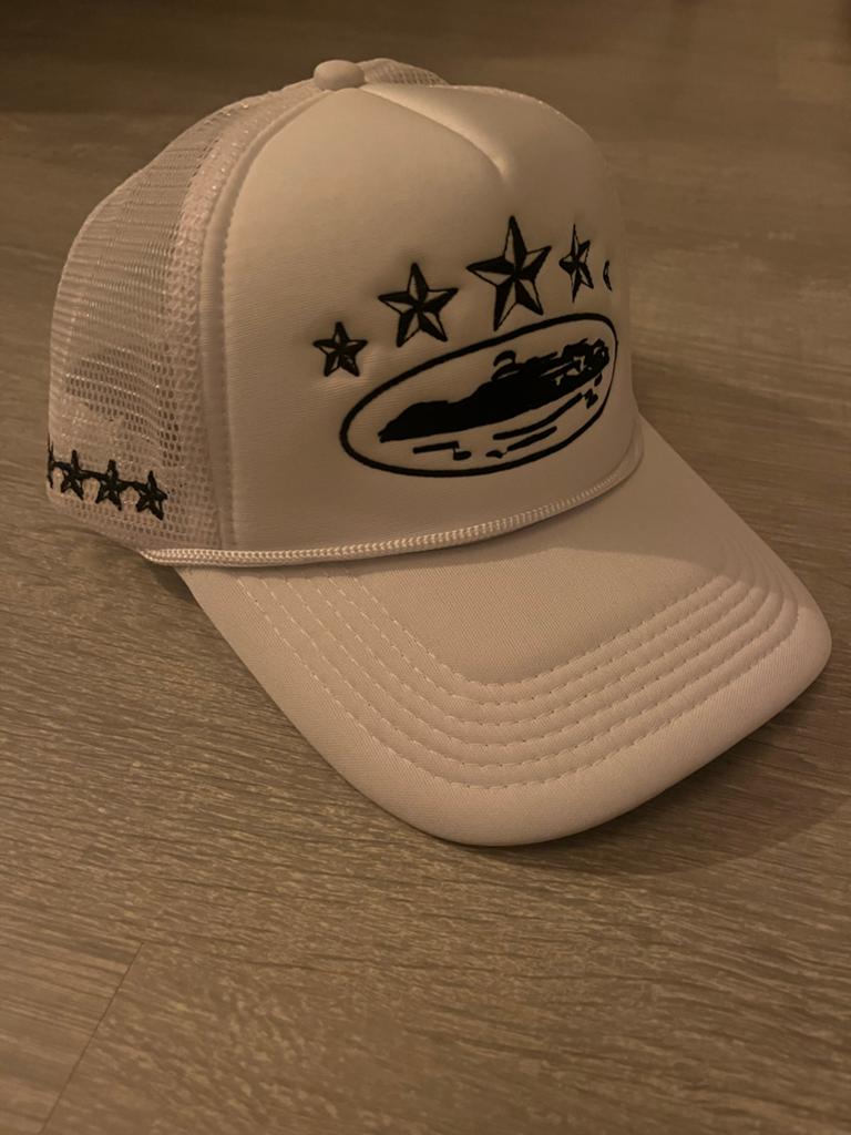 Nieuwe witte Corteiz pet, Verzenden, Nieuw, One size fits all, Pet