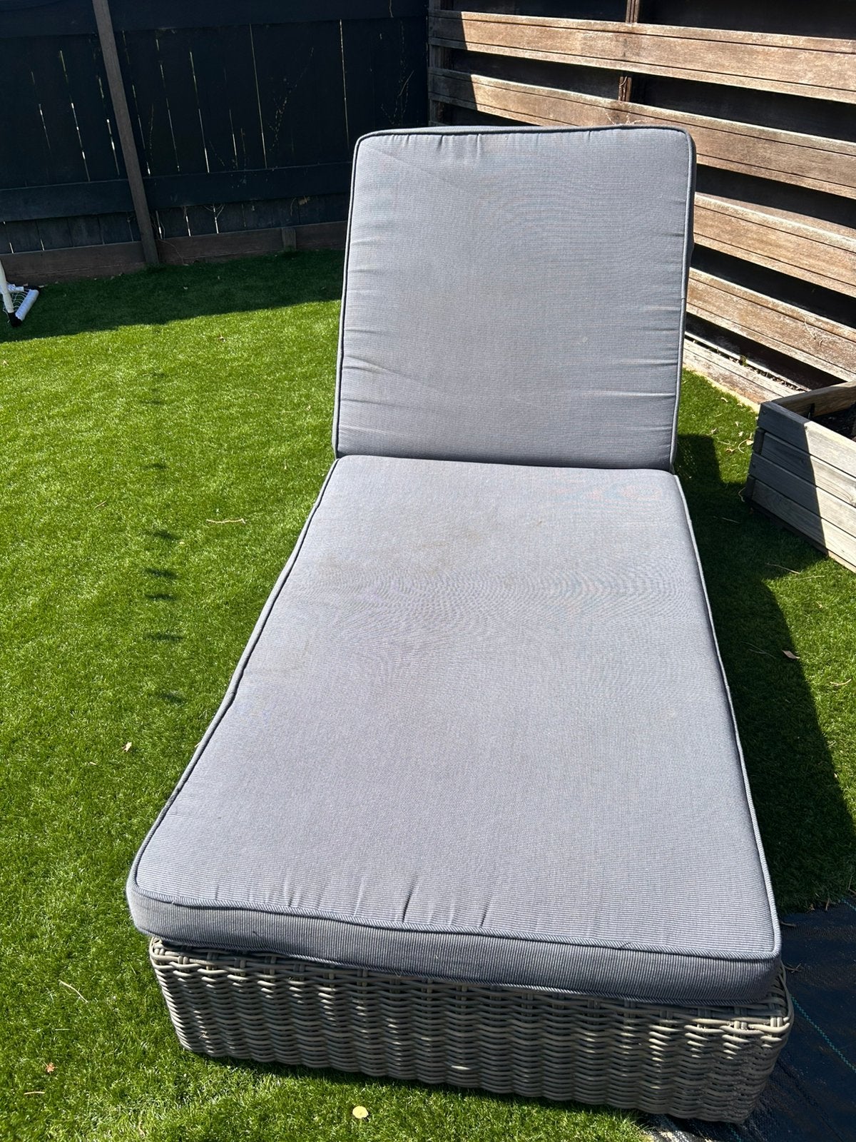 Ligbed lounge, Ophalen, Gebruikt, Rotan