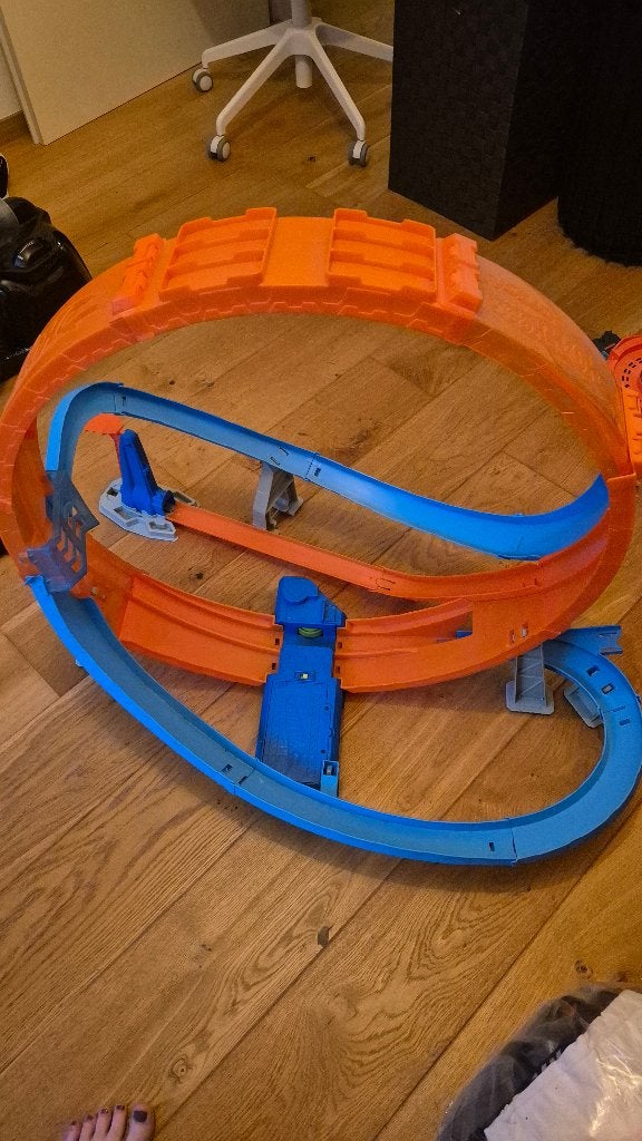 Hot Wheels Racebaan met Looping - Zo goed als nieuw, Ophalen, Racebaan, Zo goed als nieuw, Hot Wheels