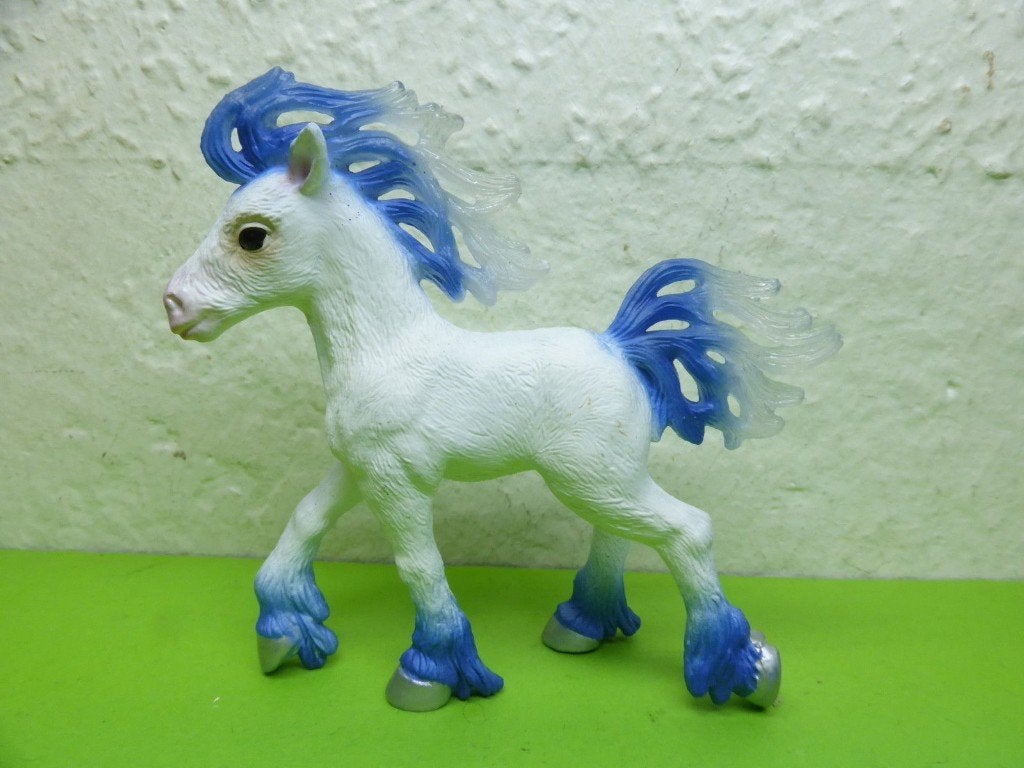 Schleich 70488 ijsdier Xalimbo, Verzamelen, Dierenverzamelingen, Verzenden, Zo goed als nieuw, Paard, Beeldje of Figuurtje