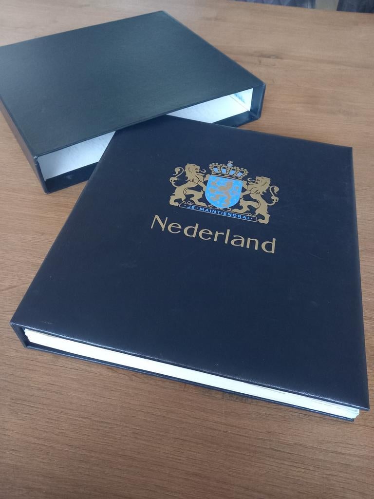 Nederland postfris verzameling 1985 tm 1995 in luxe Davo III, Ophalen of Verzenden, Nederland