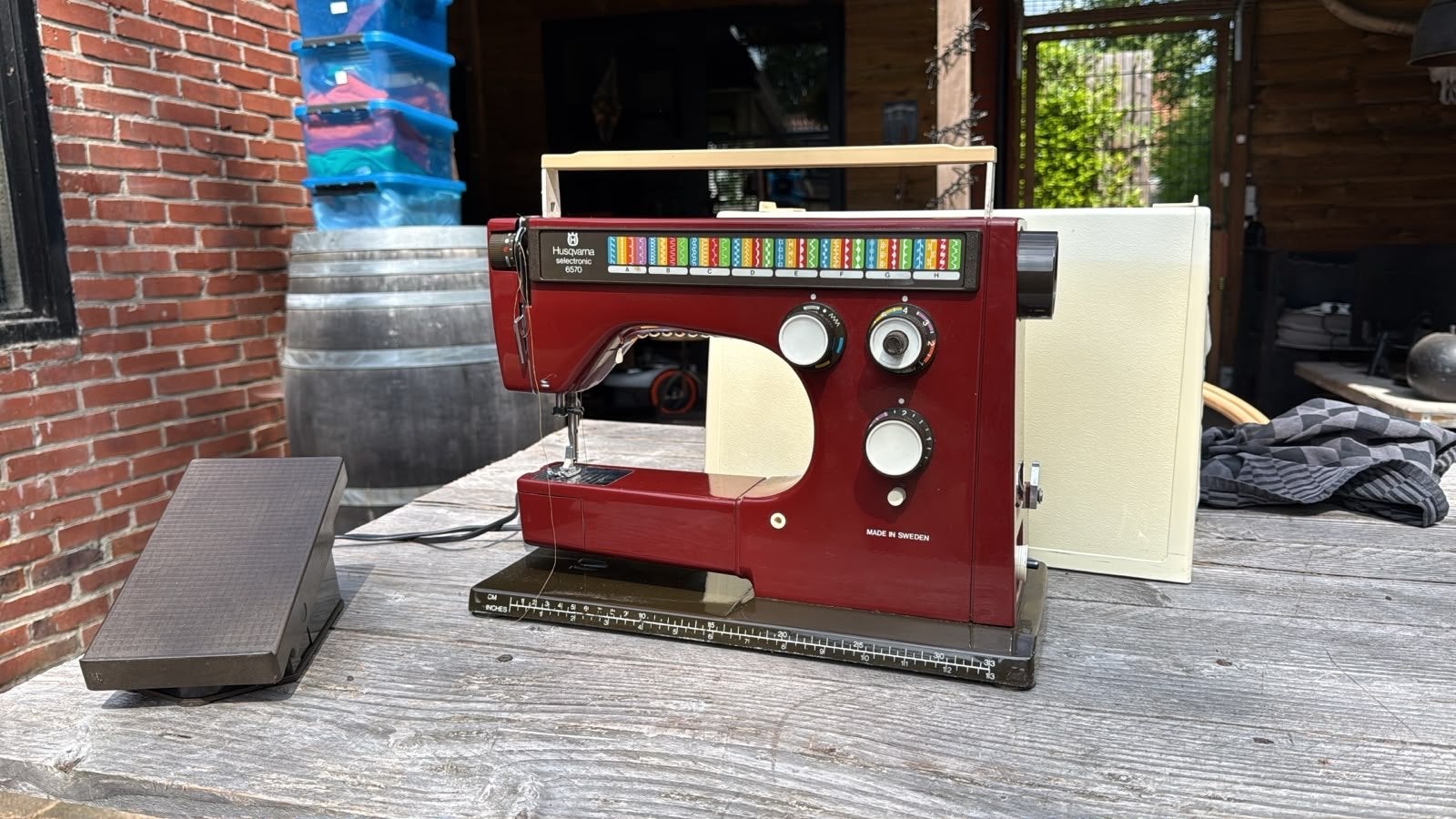 Husqvarna Selectronic 6570 Naaimachine met accessoires, Ophalen, Gebruikt, Naaimachine, Husqvarna