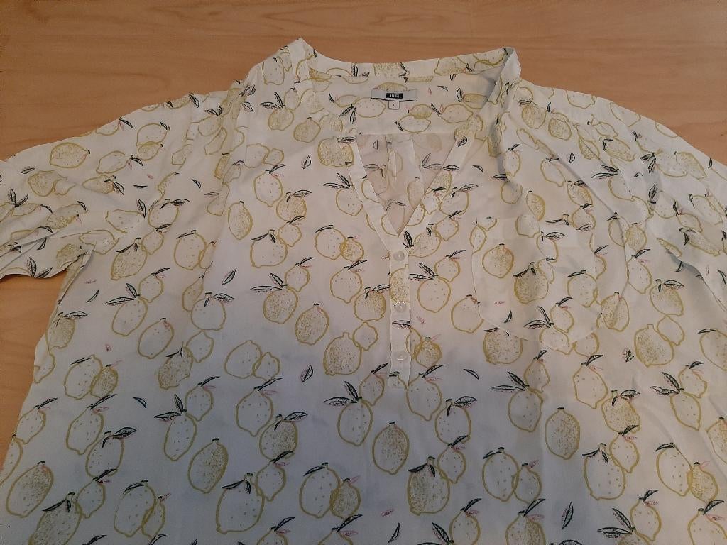 Witte blouse met citroenen maat L, WE, Wit, Maat 42/44 (L), Ophalen of Verzenden