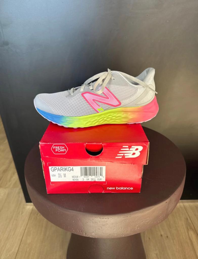 New balance fresh foam, kids 35,5, Nieuw, Ophalen of Verzenden, Jongen of Meisje, Sportschoenen