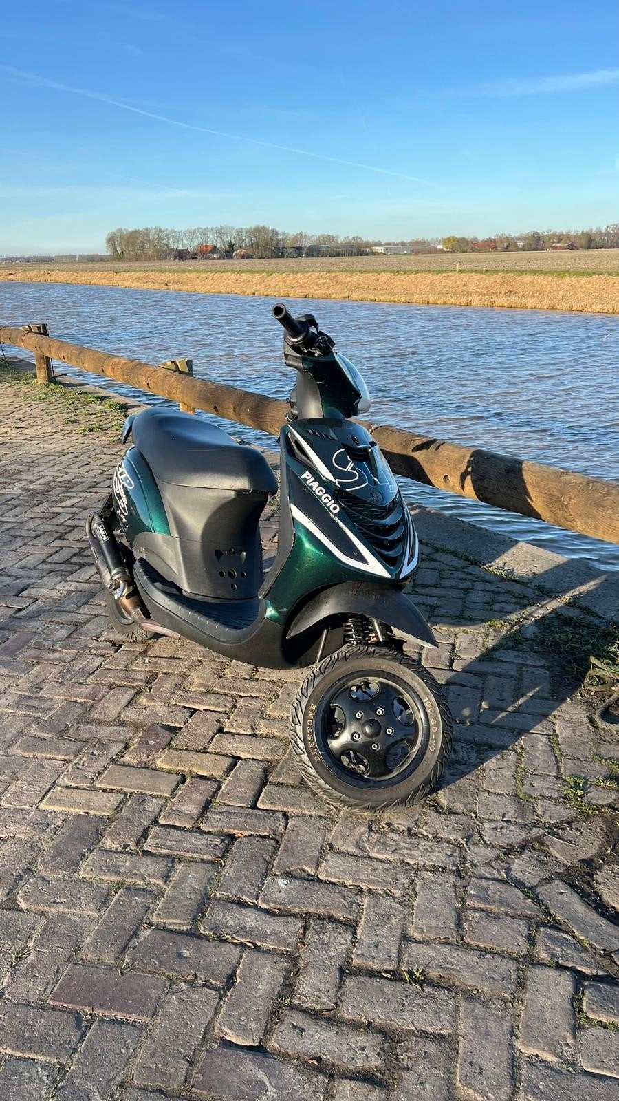 Piaggio Zip 70cc Watergekoeld | SP vork | YSS | Zeer netjes, Fietsen en Brommers, Ophalen of Verzenden, Gebruikt, Tweetakt, Zip