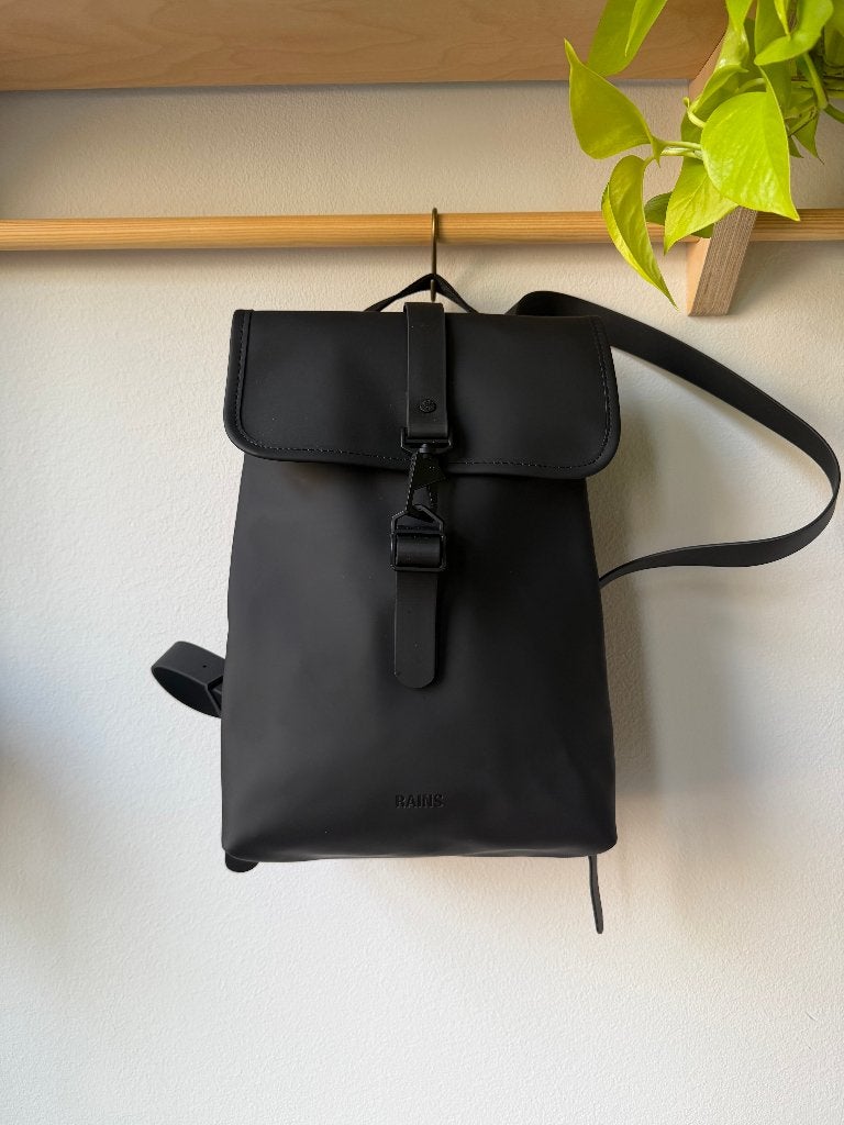 Rains - Bucket rugzak, Overige merken, Minder dan 30 cm, 25 tot 40 cm, Nieuw