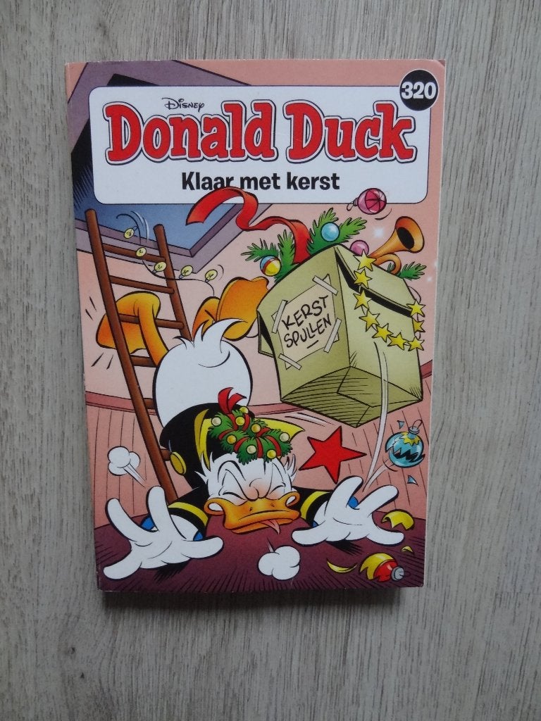 Donald Duck pocket 320 Klaar met kerst, Boeken, Meerdere stripboeken, Ophalen of Verzenden, Gelezen