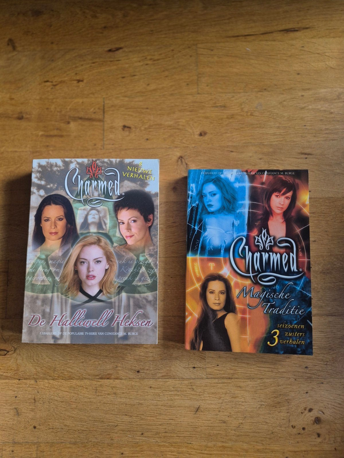 Charmed Boeken: De Halliwell Heksen & Magische Traditie, Boeken, Ophalen of Verzenden, Zo goed als nieuw, Constance M. Burge, Nederland