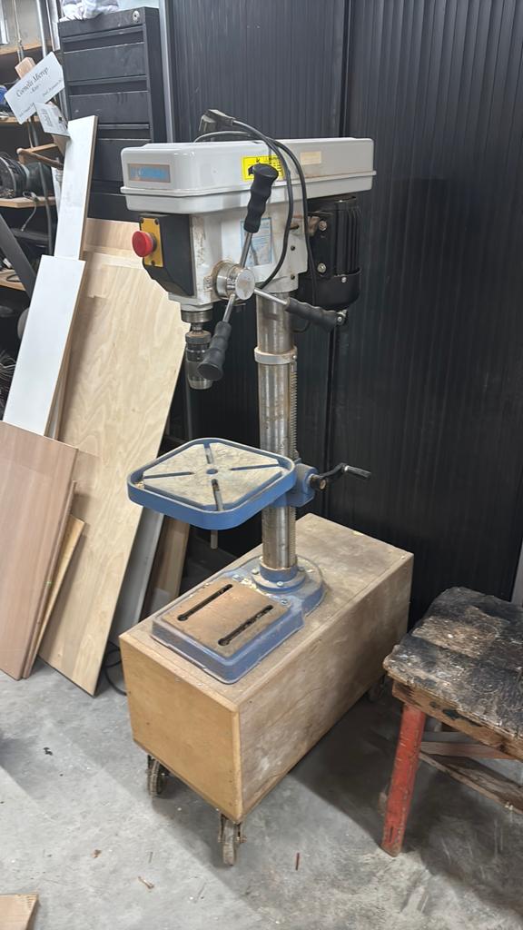 Contimac Kolomboormachine - Robuust en Betrouwbaar, Ophalen, Gebruikt, 600 watt of meer, Kolomboormachine