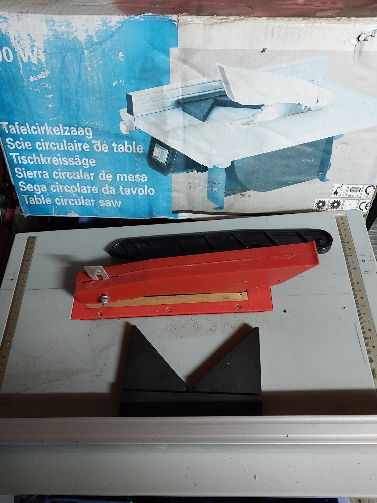 Zaagtafeltje zo goed als nieuw, Ophalen, Decoupeerzaag, Zo goed als nieuw, 30 tot 70 mm