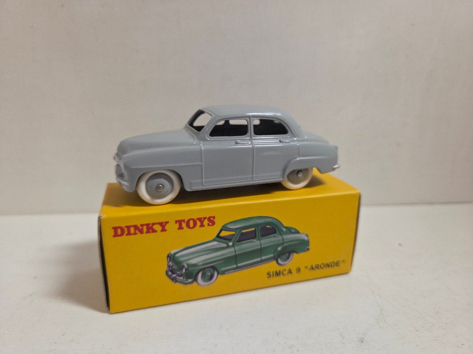 Dinky Toys Atlas Simca Aronde, Auto, ., Dinky Toys, Ophalen of Verzenden