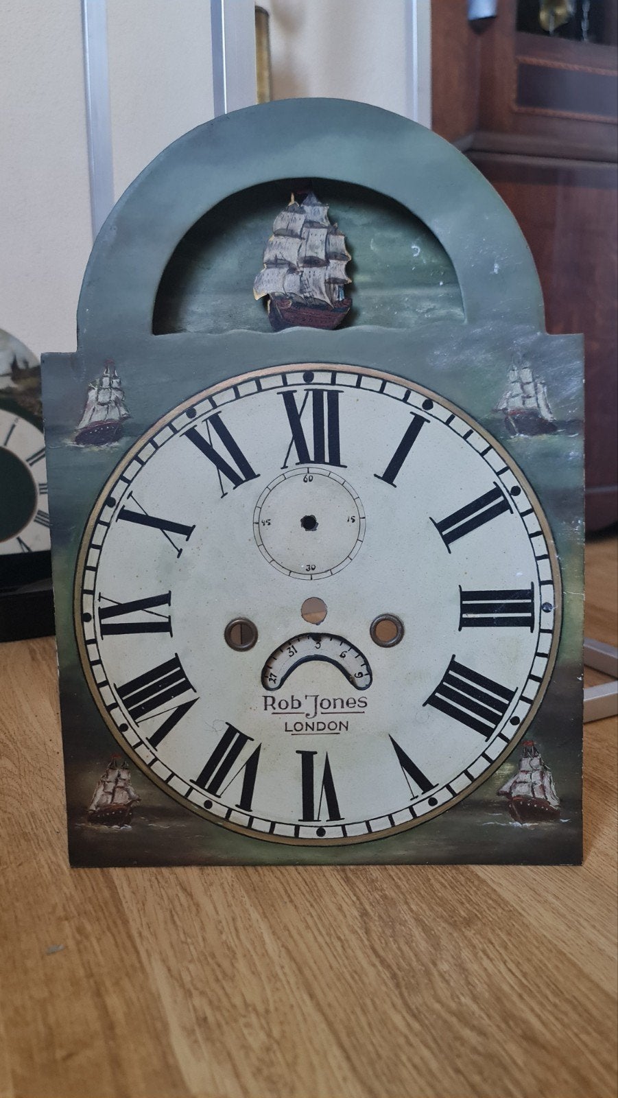 Antieke Rob Jones London klokplaat met scheepsmotief, Antiek en Kunst, Ophalen of Verzenden
