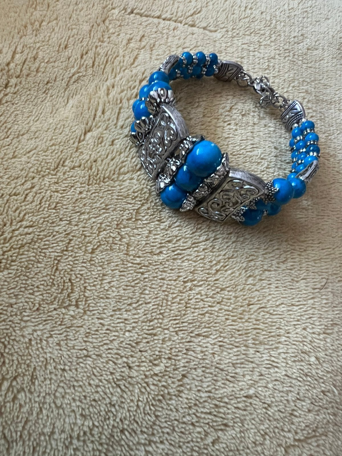 Helaas te klein gekocht , mooi aquablauw Armband, Ophalen of Verzenden, Zo goed als nieuw, Zilver, Overige materialen
