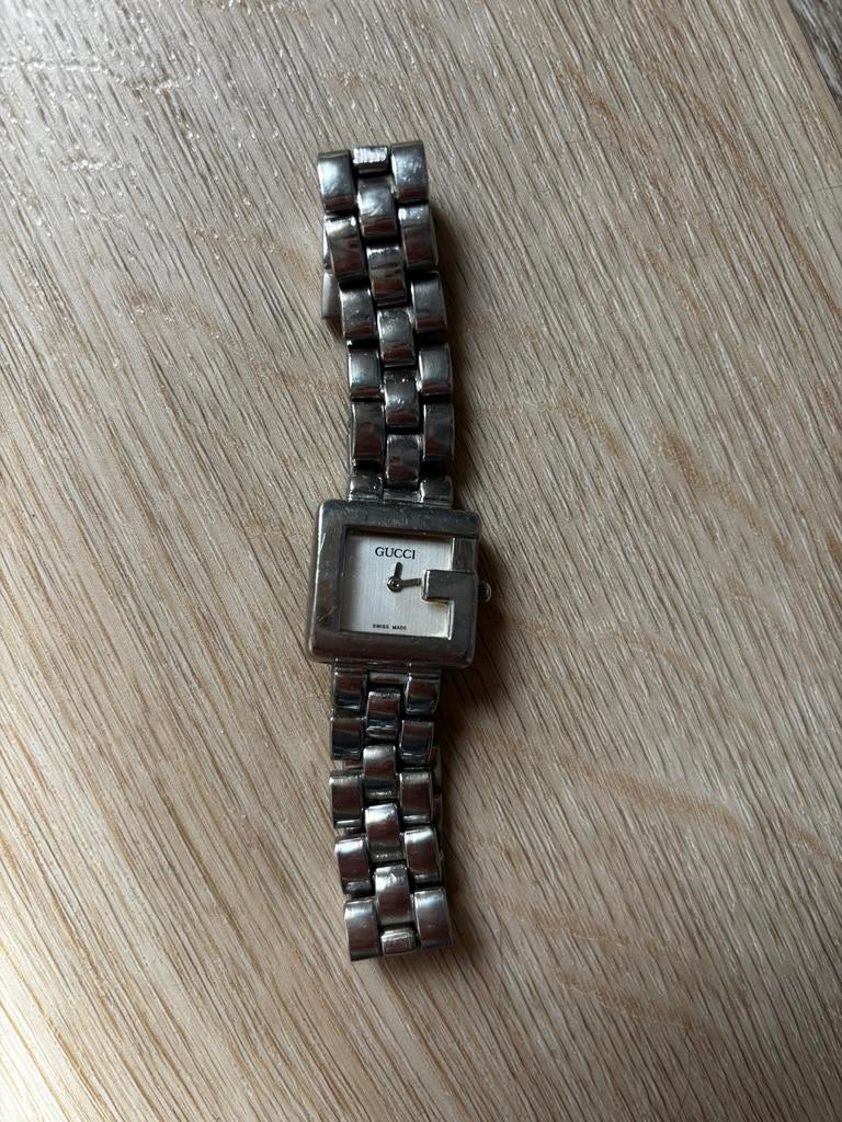 Gucci dameshorloge - Elegant en tijdloos, Sieraden, Tassen en Uiterlijk, Horloges | Dames, Overige merken, Staal, Polshorloge