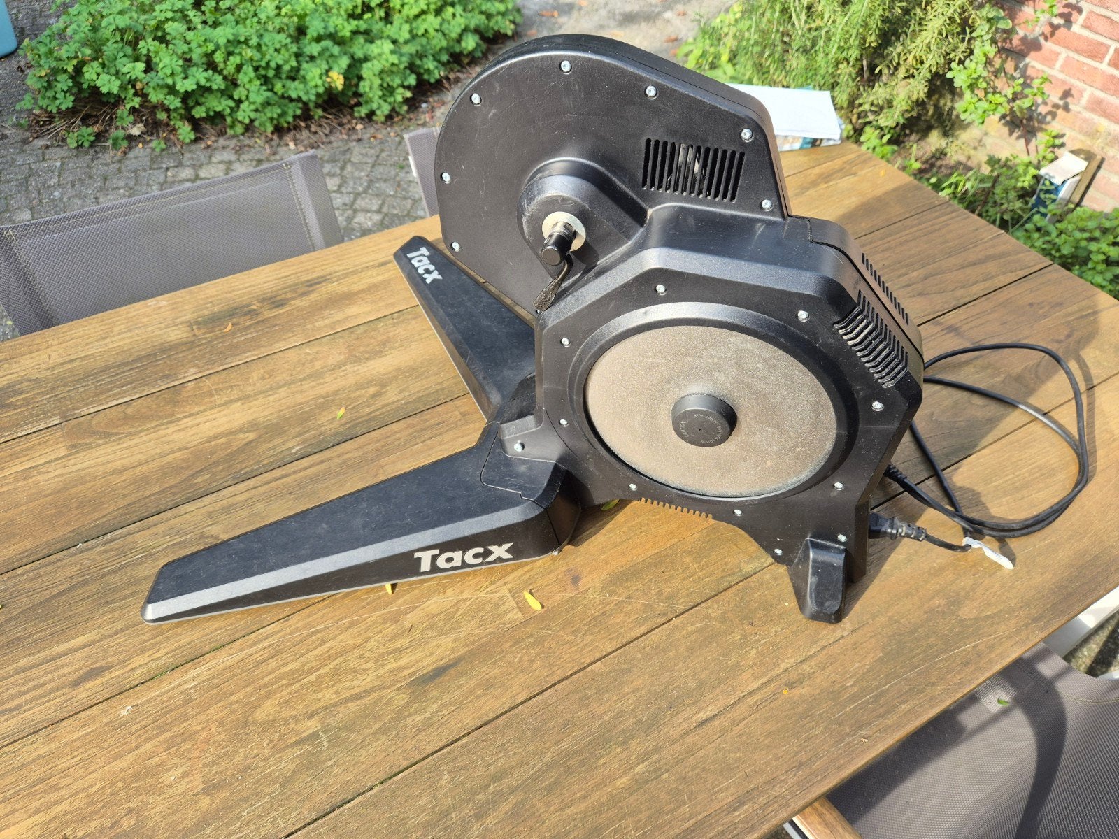 Foto 3 van Tacx Flux S Smart Trainer - In goede staat