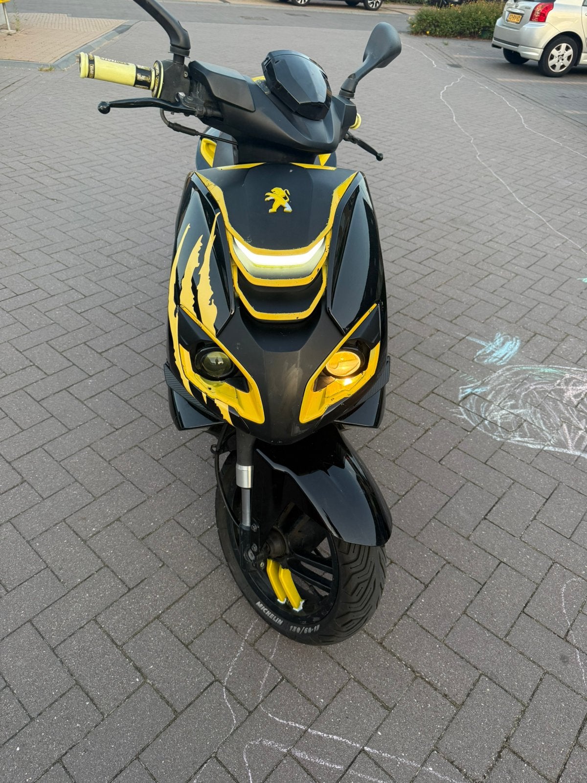 Speedfight 4 met kapschade 2016, Fietsen en Brommers, Scooters | Peugeot, Ophalen, Gebruikt, Maximaal 45 km/u, 49 cc