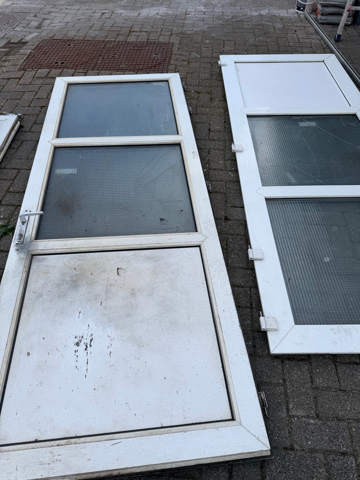 Deur met kozijn 200 cm breed x 265 cm hoog, Gebruikt, 215 cm of meer, Buitendeur, Hout
