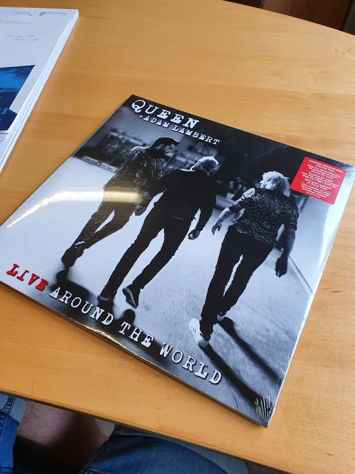 Queen/Lambert-Live Around 2 Lp Limited Rood Vinyl 2020 Nieuw, Cd's en Dvd's, Ophalen of Verzenden, Geseald, 12 inch, Nieuw in verpakking