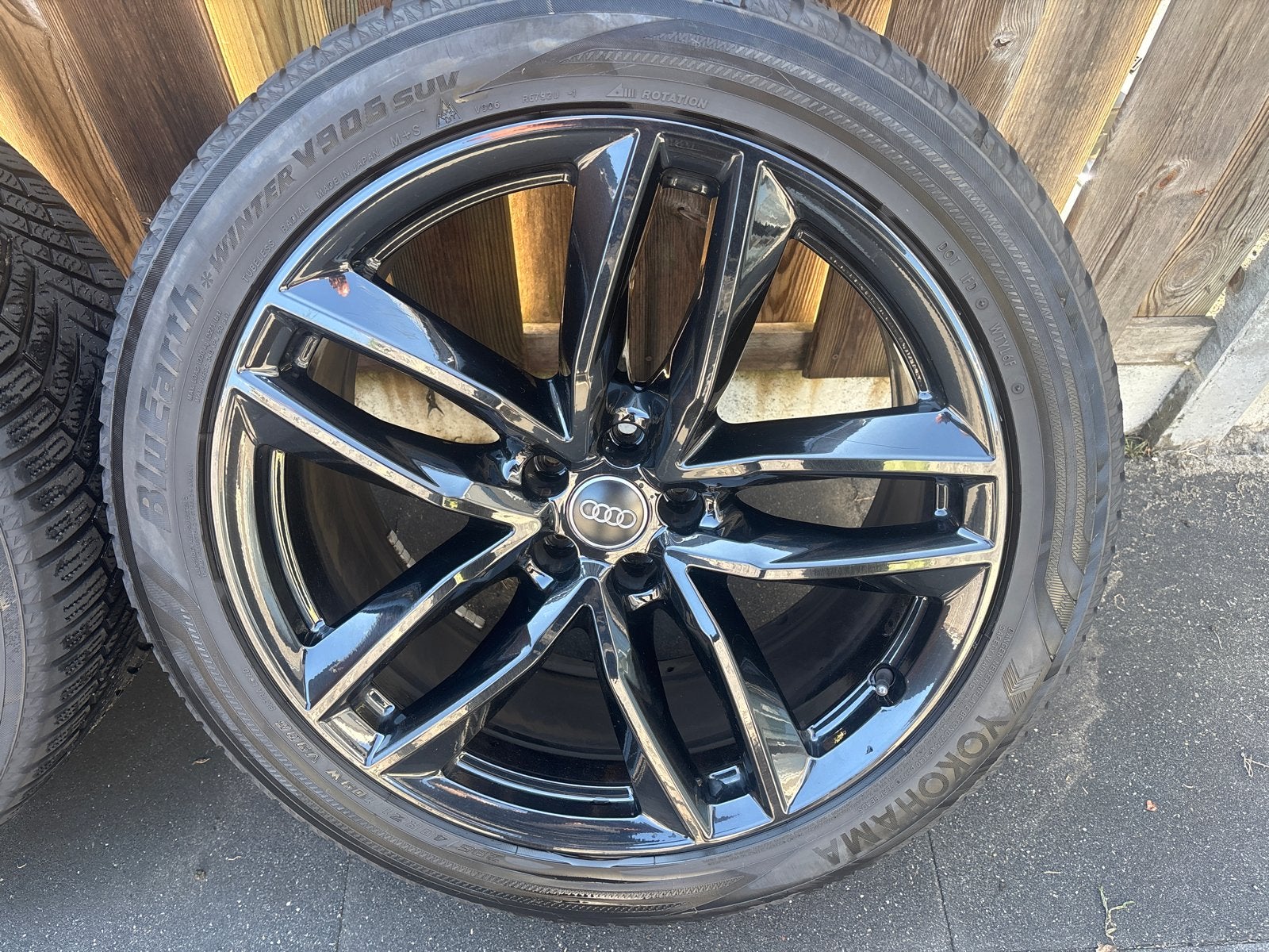 Originele Audi Sport RS 21 inch Q7/SQ7 4M winterset, Auto-onderdelen, Banden en Velgen, Gebruikt, 285 mm, Banden en Velgen, Terreinwagen