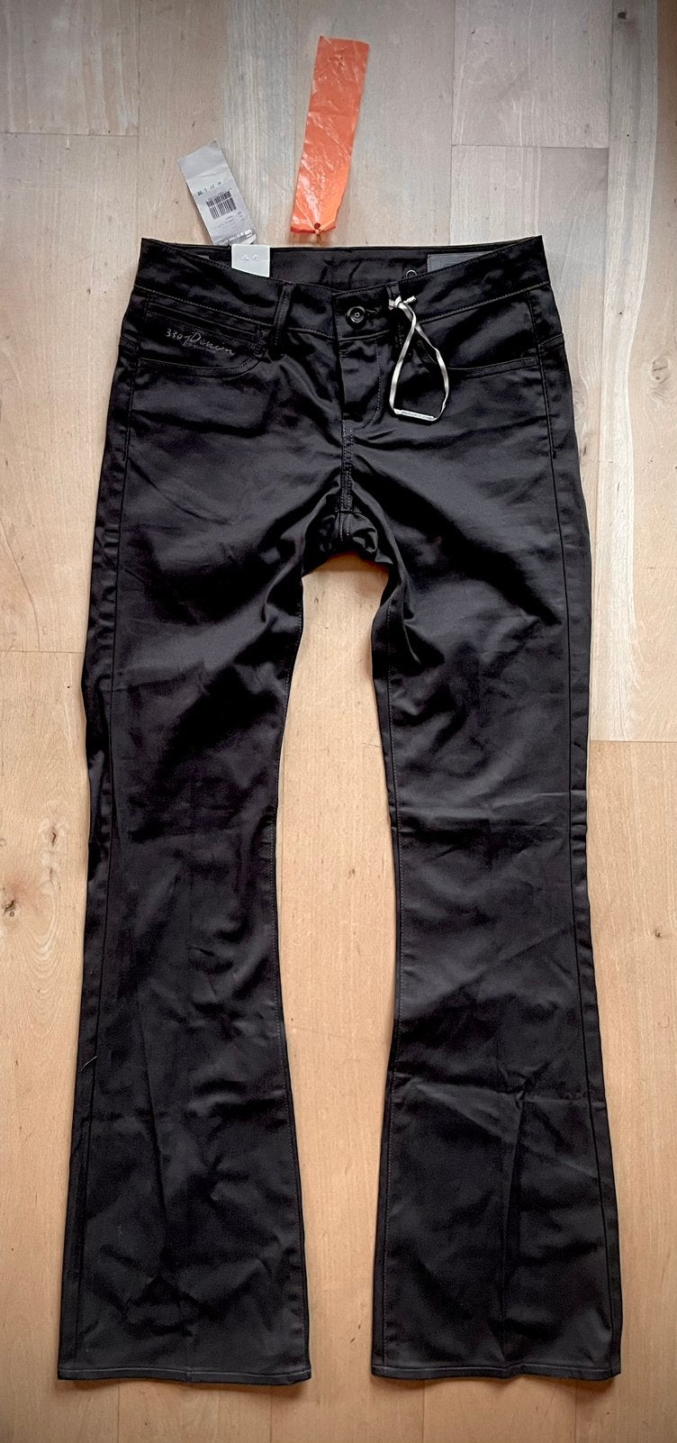 G Star Raw Bell Cut / bootcut woman jeans W27 L32, Kleding | Dames, G Star, Ophalen of Verzenden, Zwart, W27 (confectie 34) of kleiner