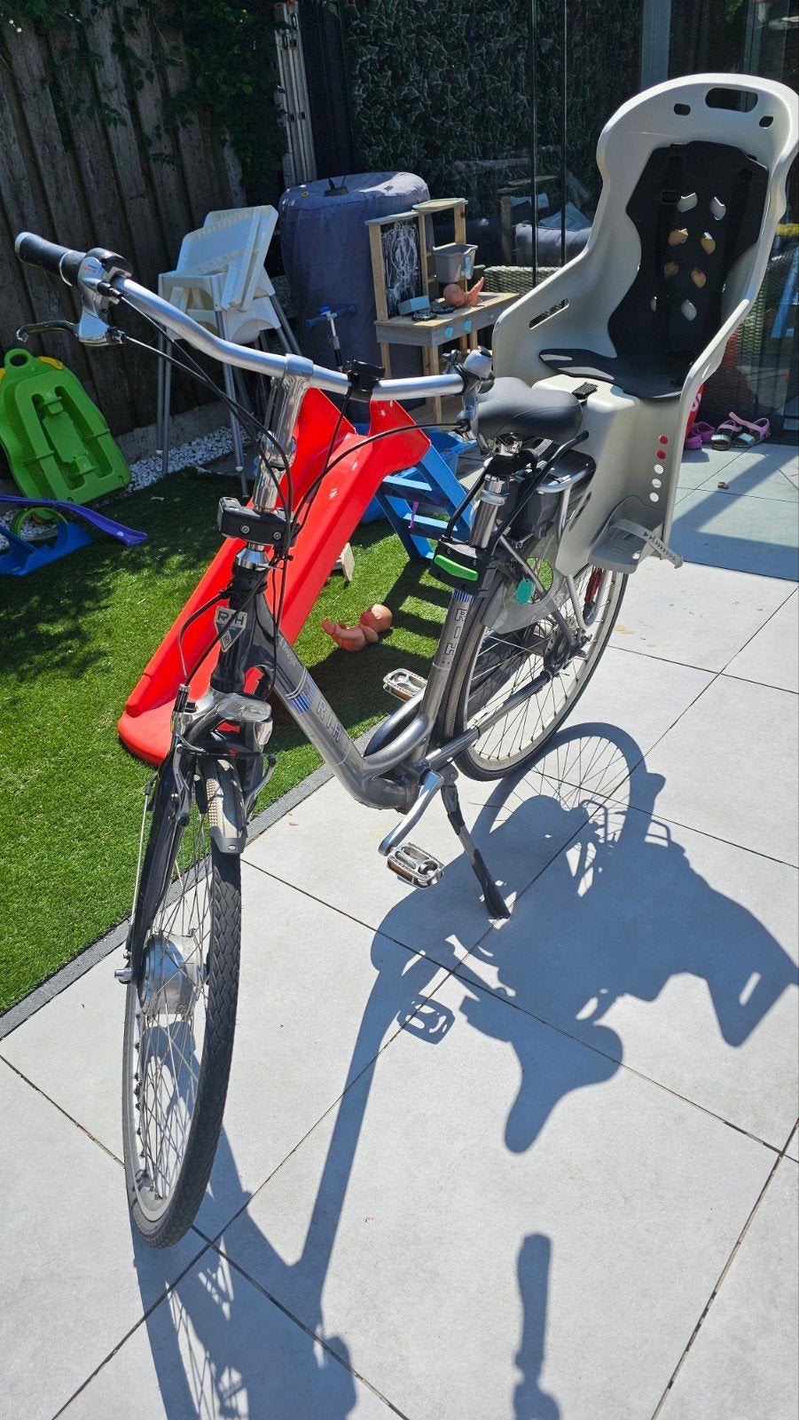 RIH Omega E-bike - Accu tot 20km, scherm defect, Ophalen of Verzenden, Gebruikt, Minder dan 30 km per accu, Overige merken