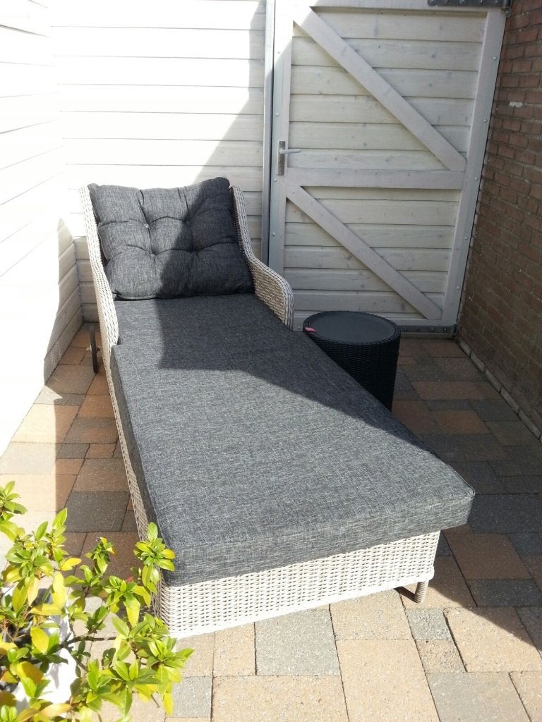 Tierra Outdoor wicker ligbed, Ophalen, Zo goed als nieuw, Wicker, Verrijdbaar