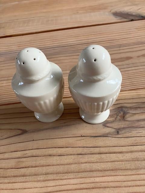Wedgwood Edme peper en zout stel – Ongebruikt, Huis en Inrichting, Keuken | Servies, Ophalen, Overige typen, Zo goed als nieuw