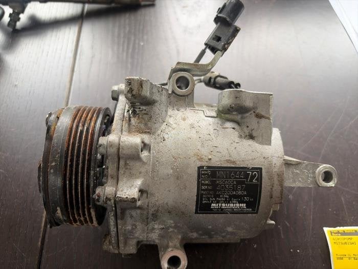 Aircopomp van een Mitsubishi Colt, Gebruikt, -, -, Mitsubishi