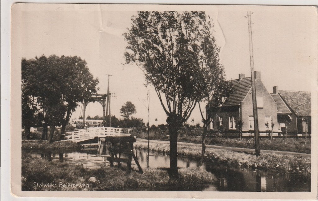 Stolwijk: Beijerseweg met brug en huis, Verzenden, 1940 tot 1960, Gelopen, Zuid-Holland