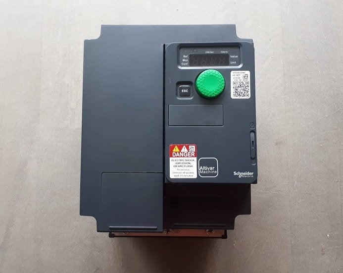 Schneider ATV320 frequentieregelaar 3~400V 0,75kW, Schneider, Ophalen of Verzenden, Schneider Nederland, Info@SE.NL