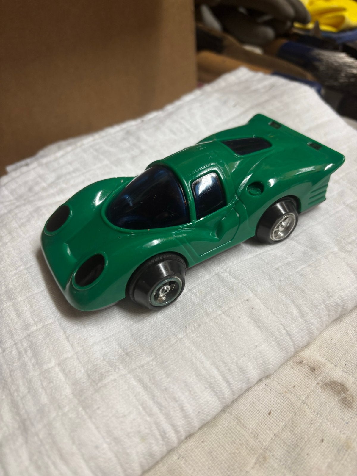 Vintage Ferrari P-4 Speelgoedauto - Groen, 1972, Ophalen of Verzenden, Gebruikt