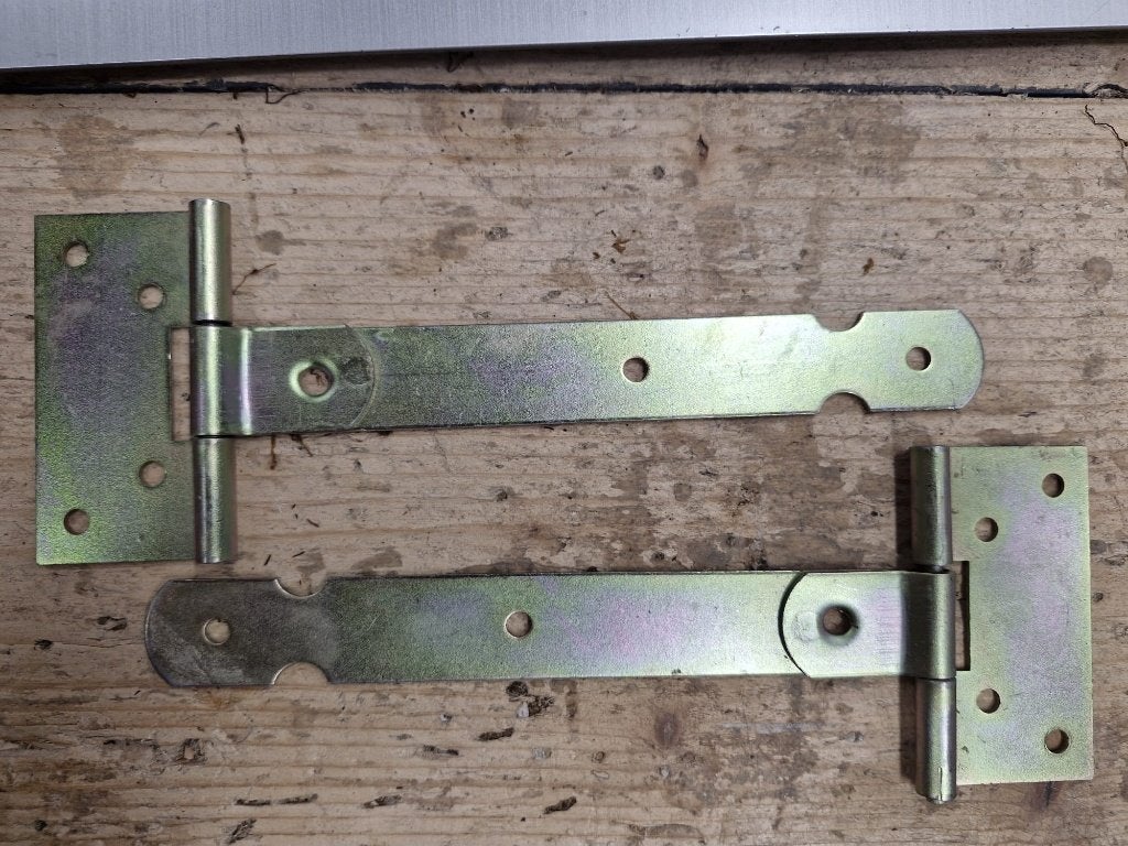 2 kruishengen  of T-scharnieren  15 cm, Ophalen, Nieuw, Overige materialen, Scharnier