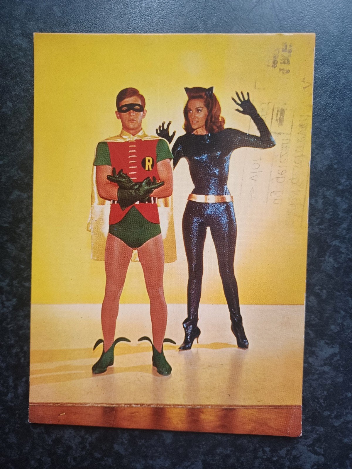 Batman (bij 4 okee's) 1966, Ophalen of Verzenden, 1960 tot 1980, Gelopen, Sterren en Beroemdheden