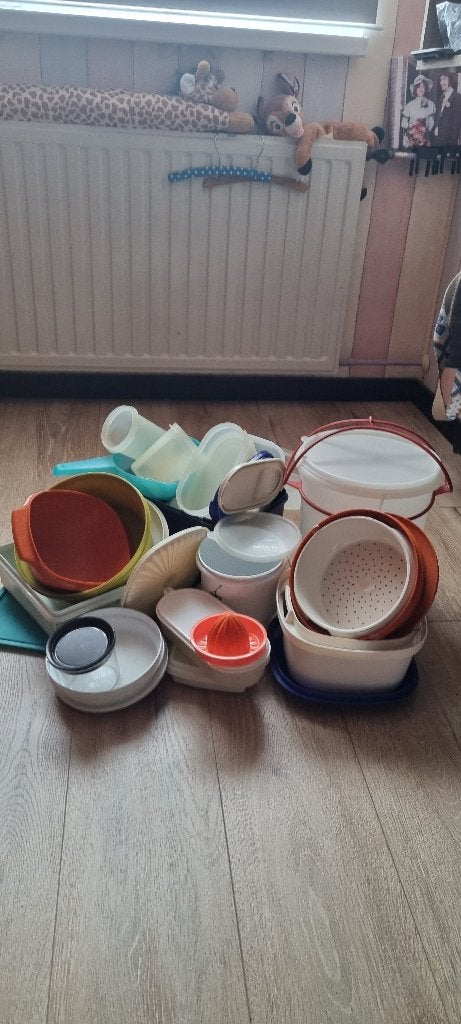 Tupperware: bakken, kommen, zeef en meer, Ophalen, Gebruikt, Overige kleuren, Overige typen