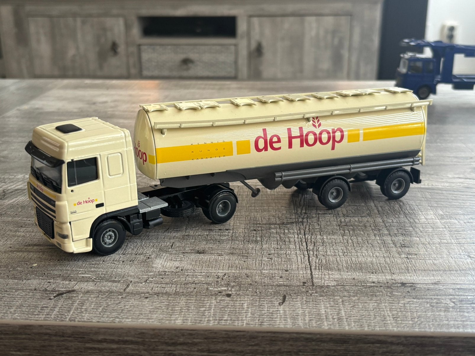 ZELDZAME DAF XF MET BULKTRAILER DE HOOP MENGVOEDERS ZELHEM, Hobby en Vrije tijd, Ophalen of Verzenden, Zo goed als nieuw, Bus of Vrachtwagen