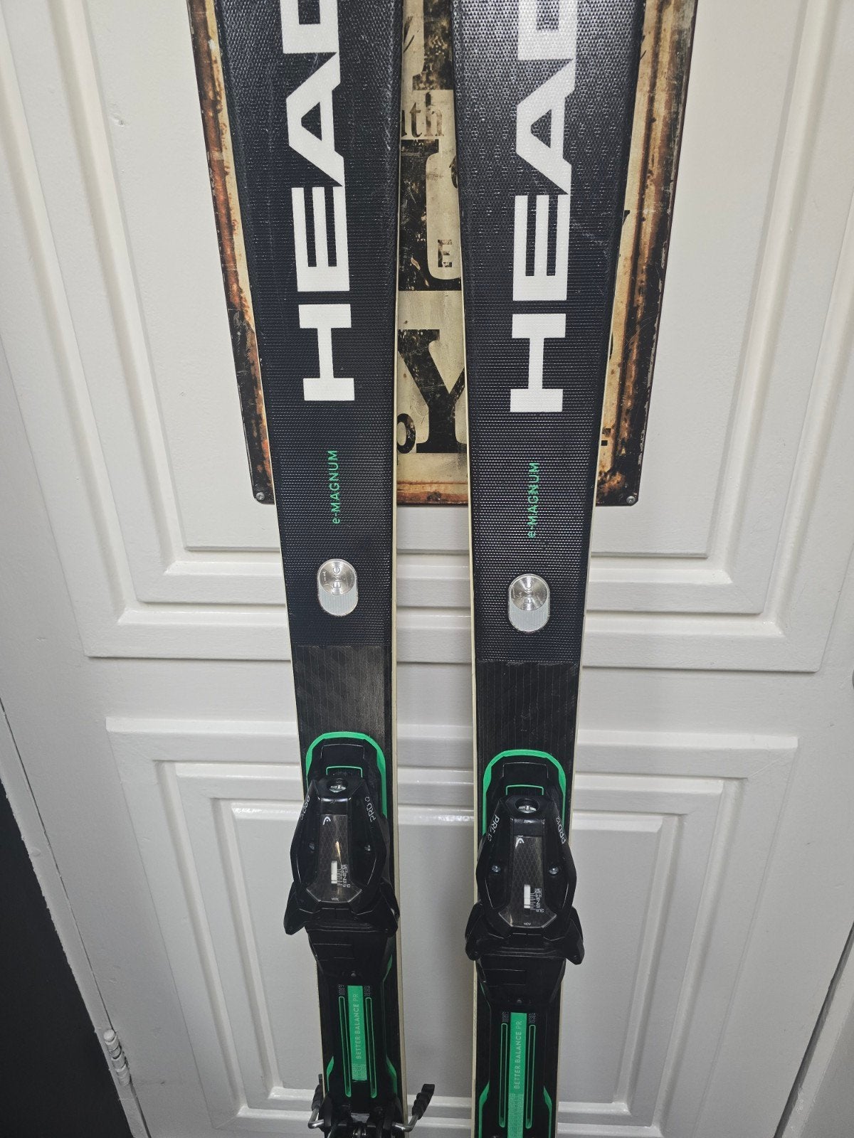 163cm HEAD SUPERSHAPE E-MAGNUM NP1000 25/26 WORLDCUP EMC, 160 tot 180 cm, Ophalen of Verzenden, Zo goed als nieuw, Carve