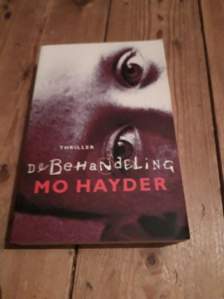 De Behandeling, Ophalen of Verzenden, Zo goed als nieuw, Mo Hayder