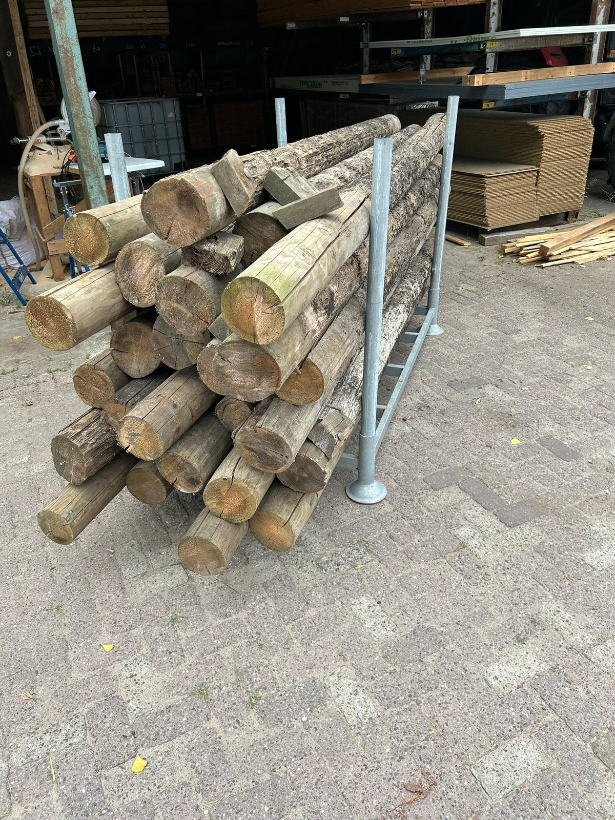 Ronde balken, Tuin en Terras, Palen, Balken en Planken, Ophalen, 250 cm of meer, Palen