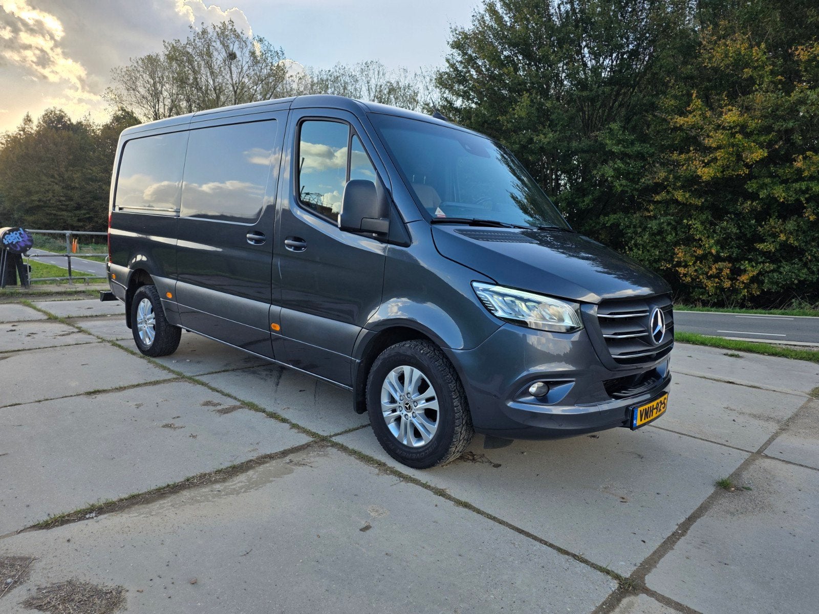Mercedes-Benz Sprinter 319 V6 L2H1 360, distronic, MBUX Full, Auto's, Automaat, Achterwielaandrijving, Euro 6, 190 pk