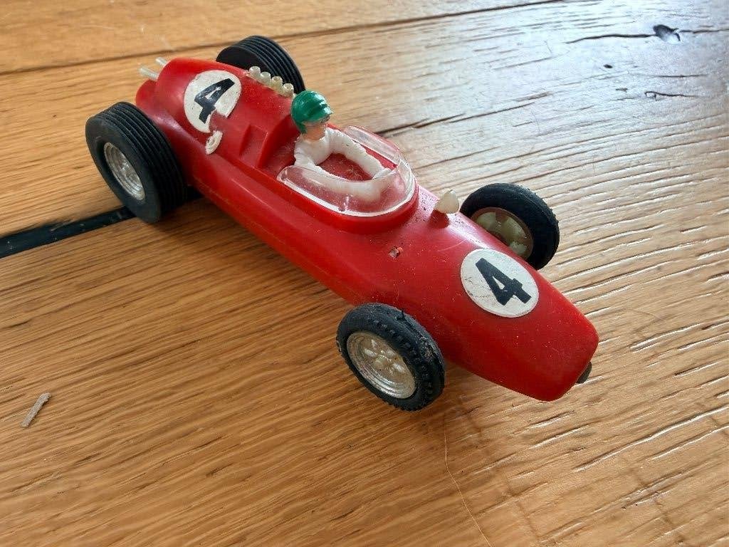 Trix Lincoln Lotus F1 1967 rood nr 4 racebaan, Ophalen, Zo goed als nieuw, Elektrisch, Overige merken