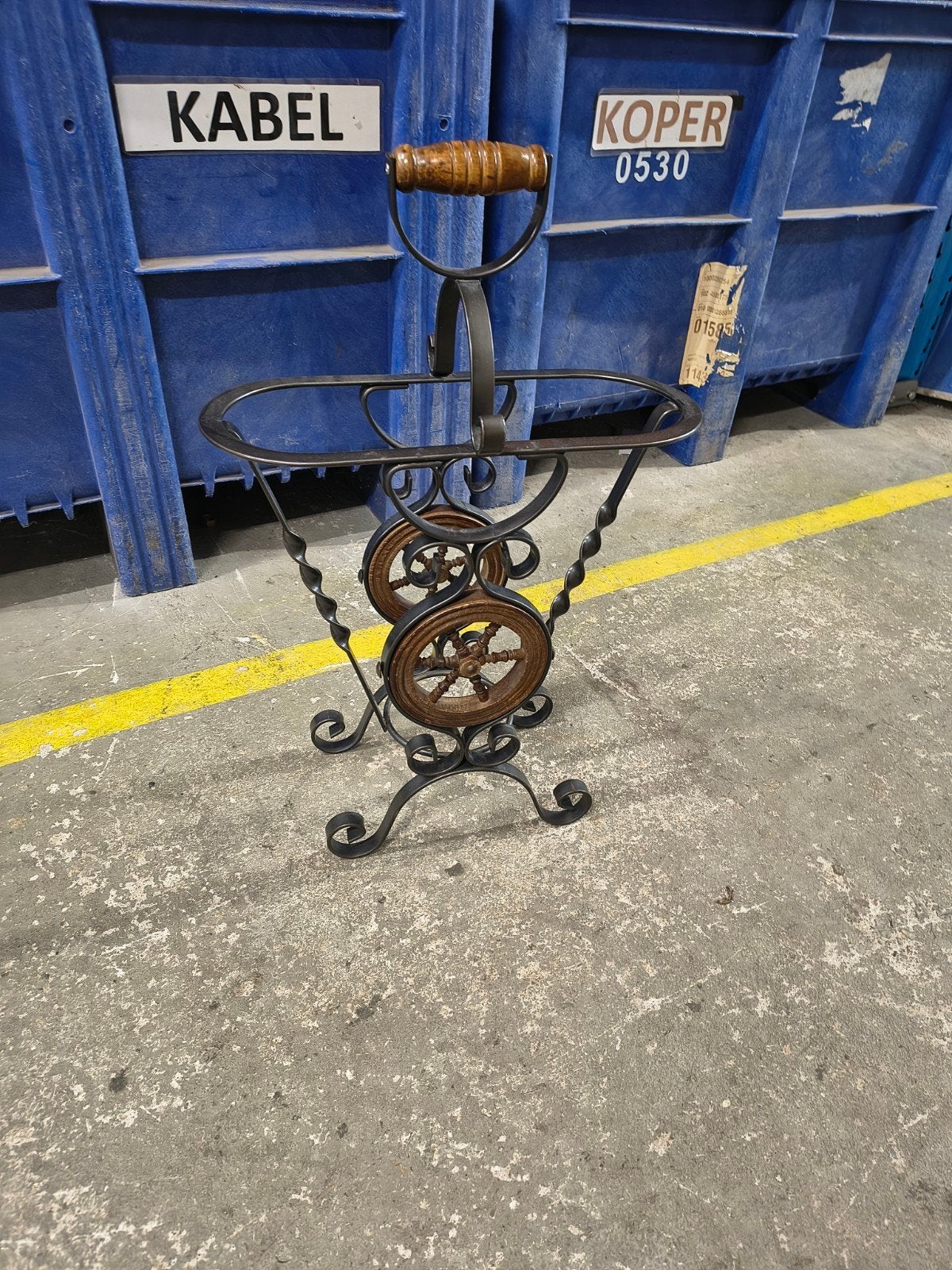 vintage smeedijzeren (paraplu ) standaard, Ophalen, Overige materialen, Gebruikt, .