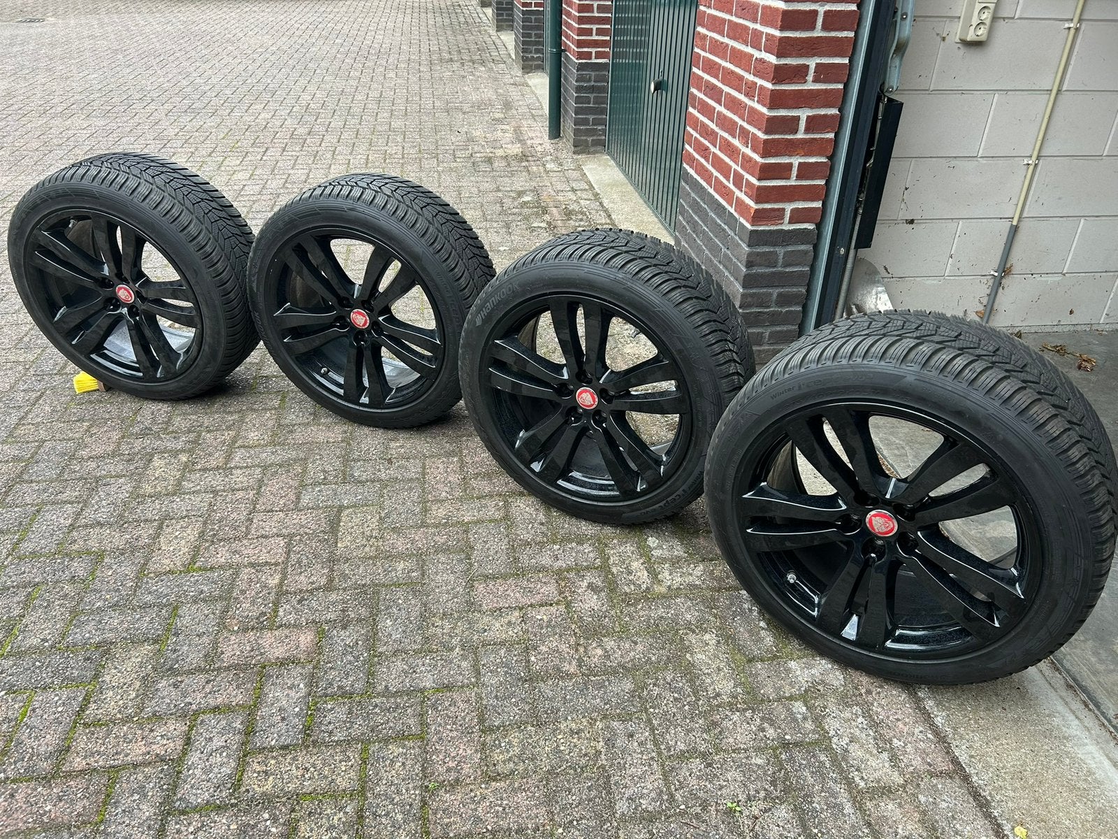 Jaguar XJ winterbandenset 19inch originele velgen, 245 mm, Banden en Velgen, Winterbanden, Ophalen